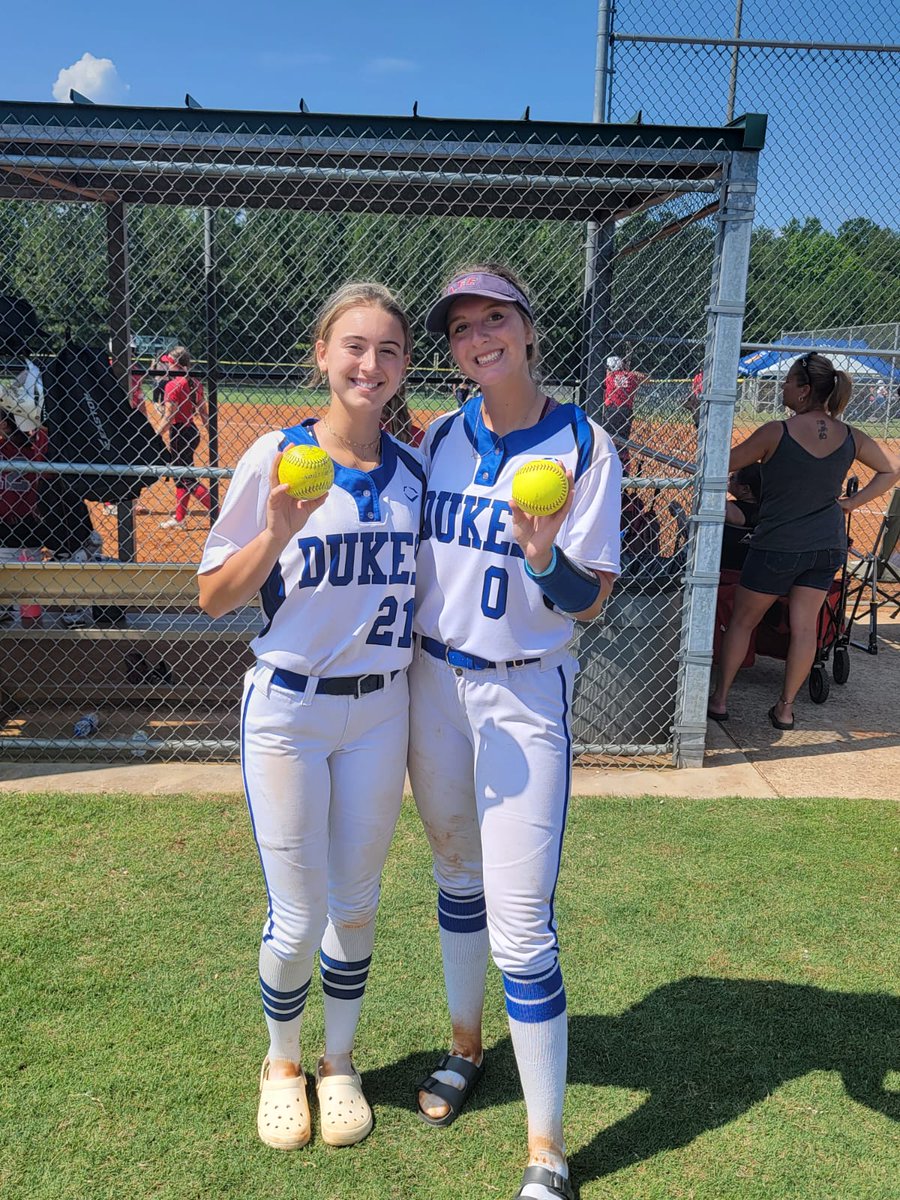 Pitchers hit bombs too! 💣Way to go <a href="/ToreeWofford/">Toree wofford</a> (23' uncommitted) &amp; <a href="/olivia_tyson00/">Olivia_Tyson00</a> (22' Lee Univ. Commit)!!🙌 Come watch us tomorrow at Legacy!  2️⃣-0️⃣ for the day! Great team effort‼️ #TheBlue💙