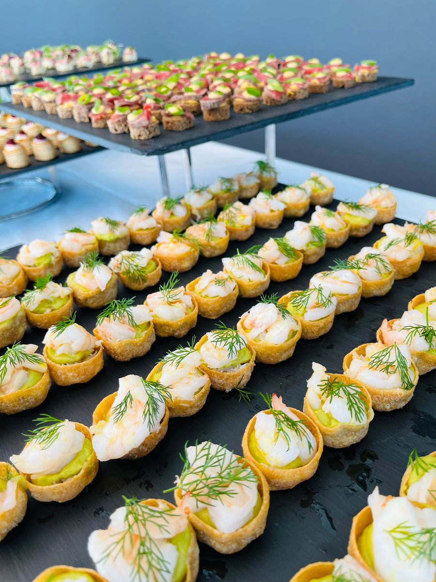 Loving the summer in Liverpool Street as one of our law firm clients celebrates their people with a long-overdue party on the terrace #terraceenvy #cocktails #canapes #foodstalls #summersocial #staffappreciation