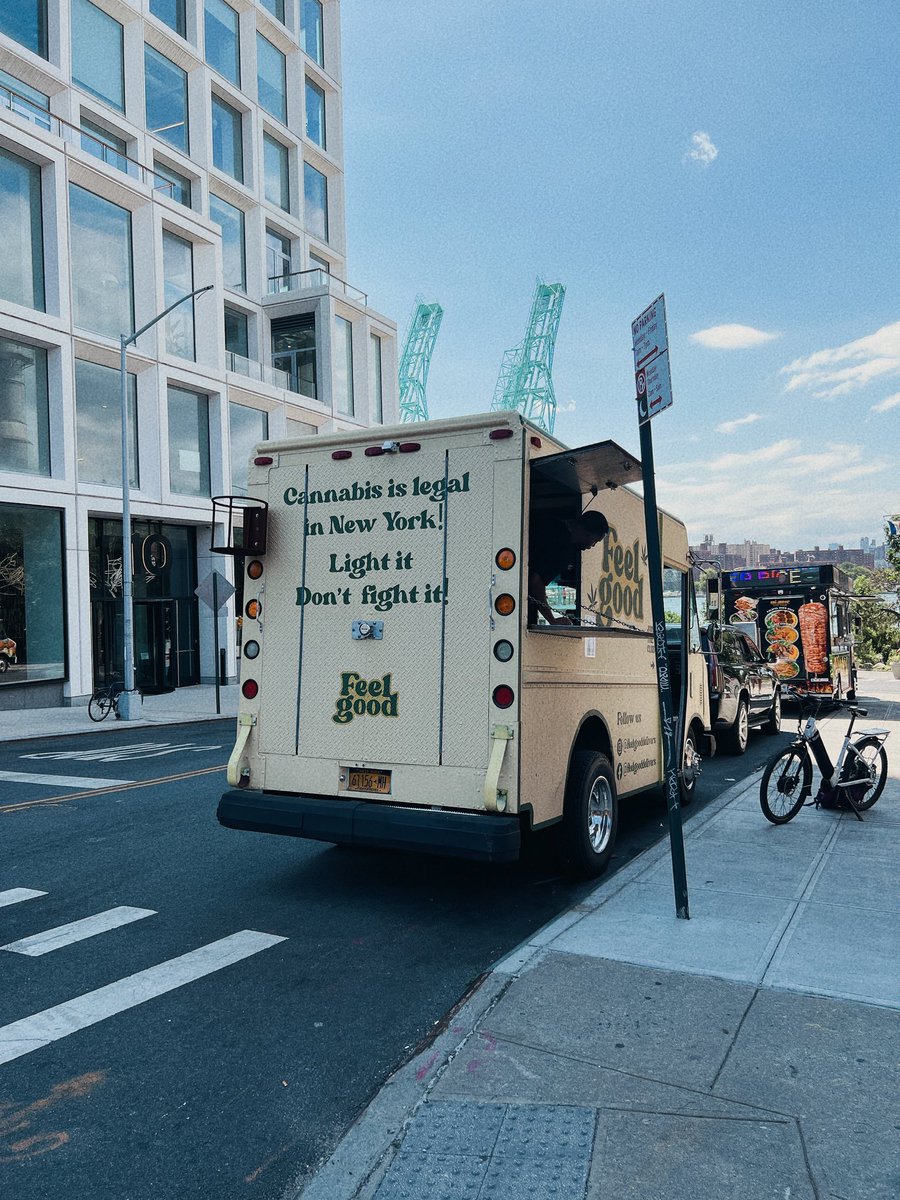 nydoorman tweet media