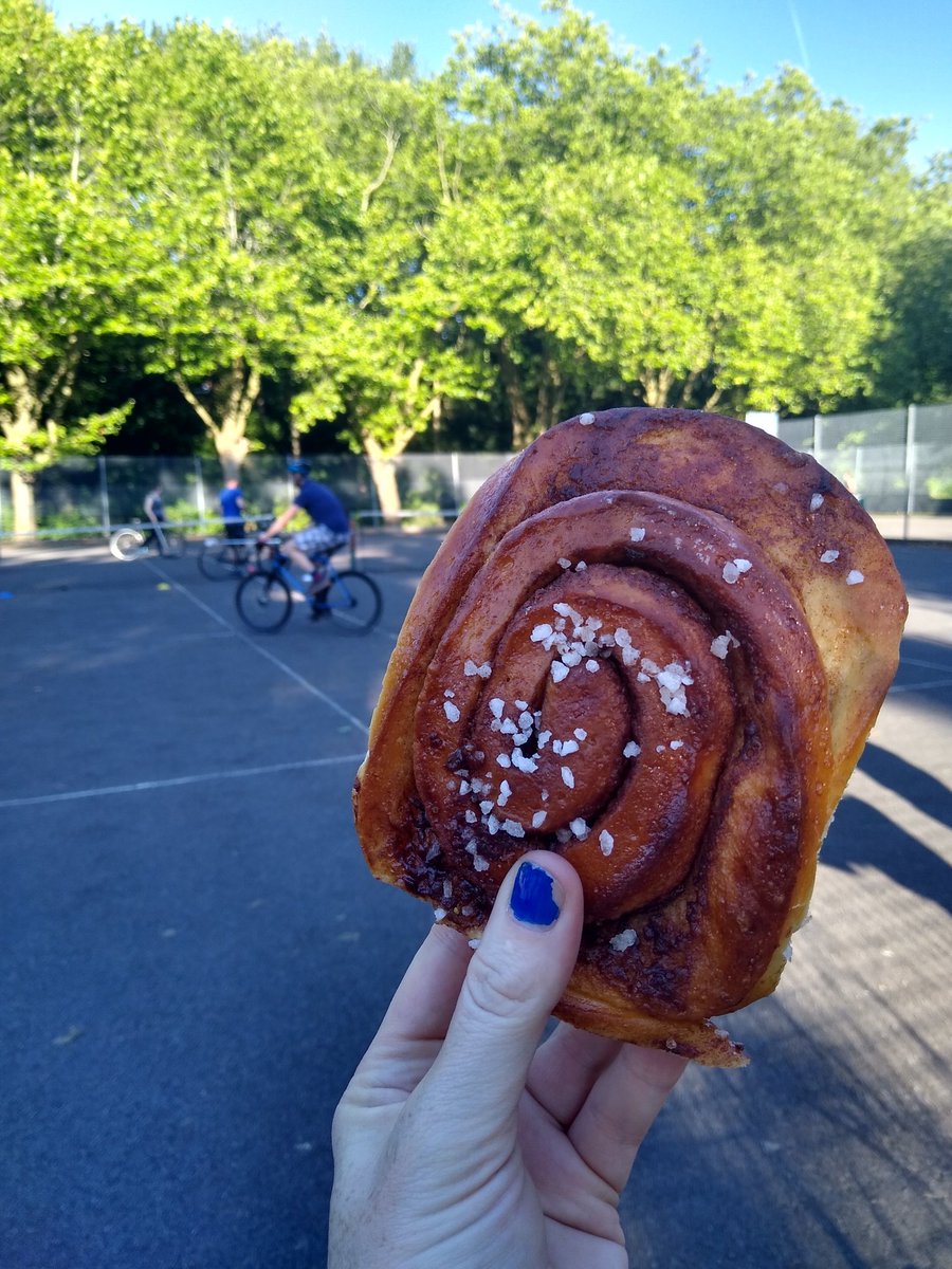 Lovely beginners session in <a href="/CotteridgePark/">Cotteridge Park</a> tonight with bonus pastries gifted to us by <a href="/loafonline/">Loaf Temp Account</a>