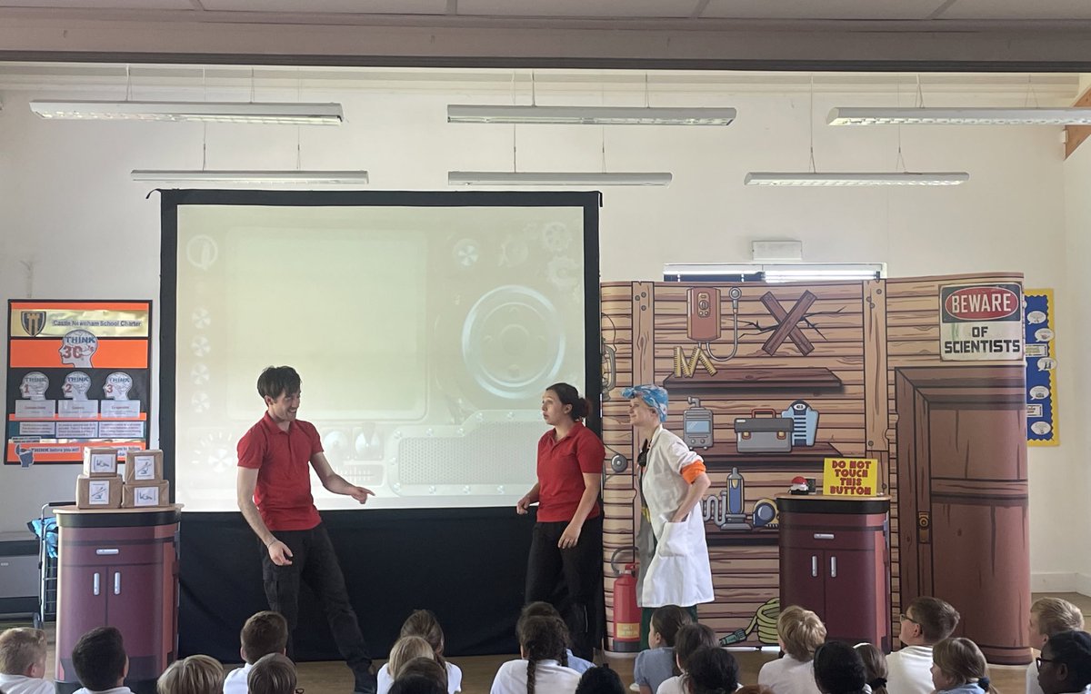 Thank you <a href="/theatrePiE/">PiE</a> for your Air Quality and Sustainable Travel Theatre Visit, 'Abbie Ayre and the Shed of Science.’ Pupils were very engaged and enthused <a href="/CastleNewnham/">Castle Newnham</a> <a href="/CN_PE/">Castle Newnham PE</a> <a href="/MrsKMohrasri/">CN Geography</a>