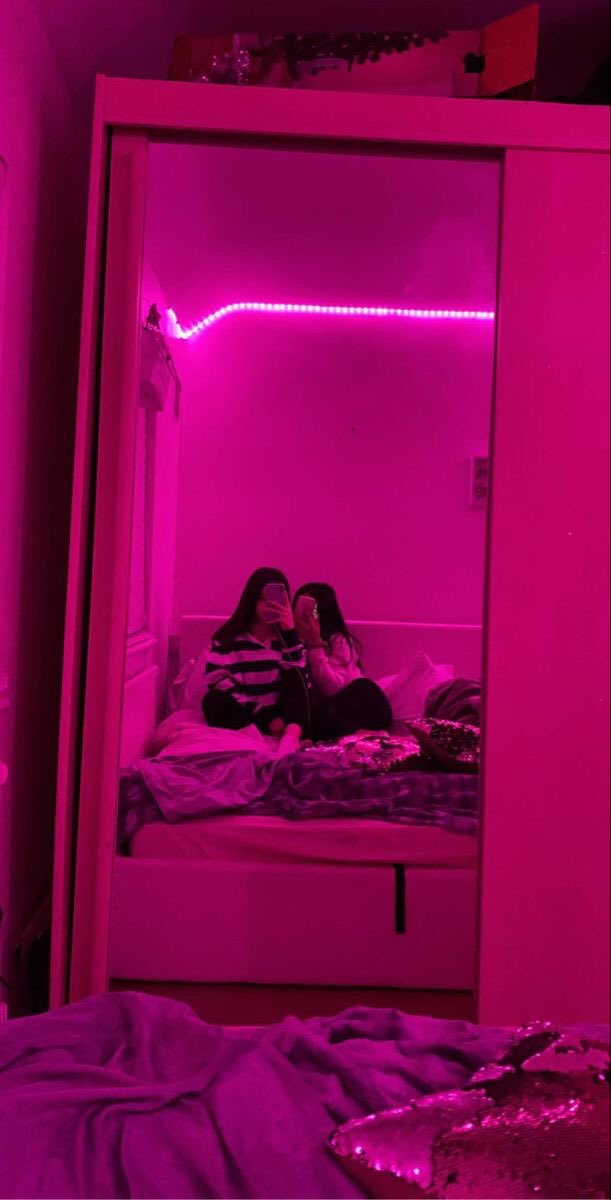 emkalaskova's tweet photo. Pre 200RT pridam videos ako sa vzájomne večer robíme 😈 https://t.co/07OYSgIPQ4