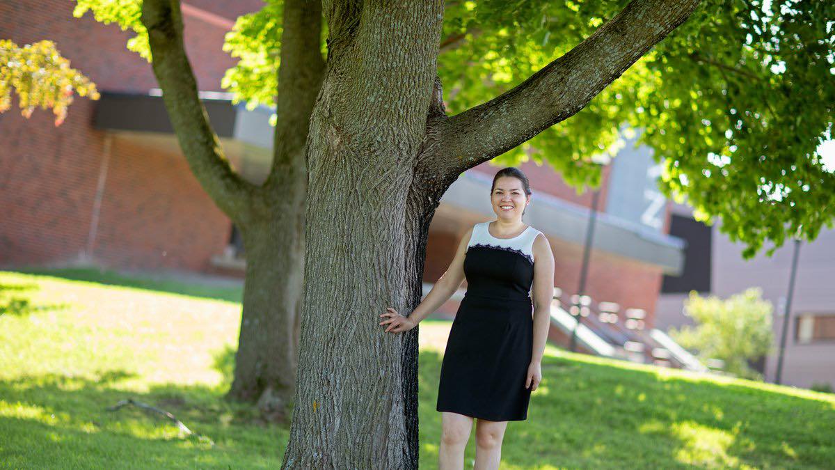 ALUMNI SPOTLIGHT: Congrats to Dr. Ivette Herryman Rodriguez (MM ‘13), on faculty at SUNY Potsdam, whose piece "Un Danzon a Mi Manera" was performed by the Youth Orchestra of LA at the '22 League of American Orchestras National Conf.!  Sic ‘em! #baylormusic
wwnytv.com/2022/06/21/cra…