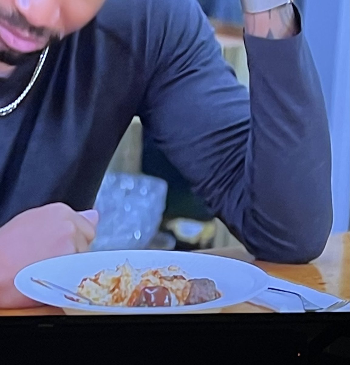 Ayan’s PERIOD DOT💋✨💁🏽‍♀️ tweet media