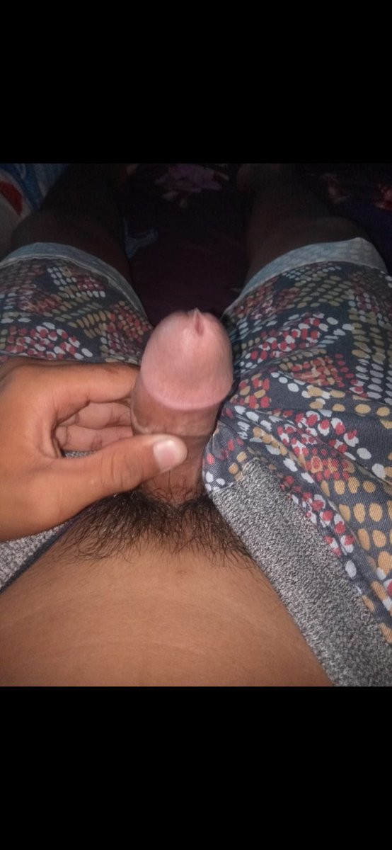 PapKntl's tweet photo. Brondong SMP ngirimin pap malam2 https://t.co/pstAPQrdDn