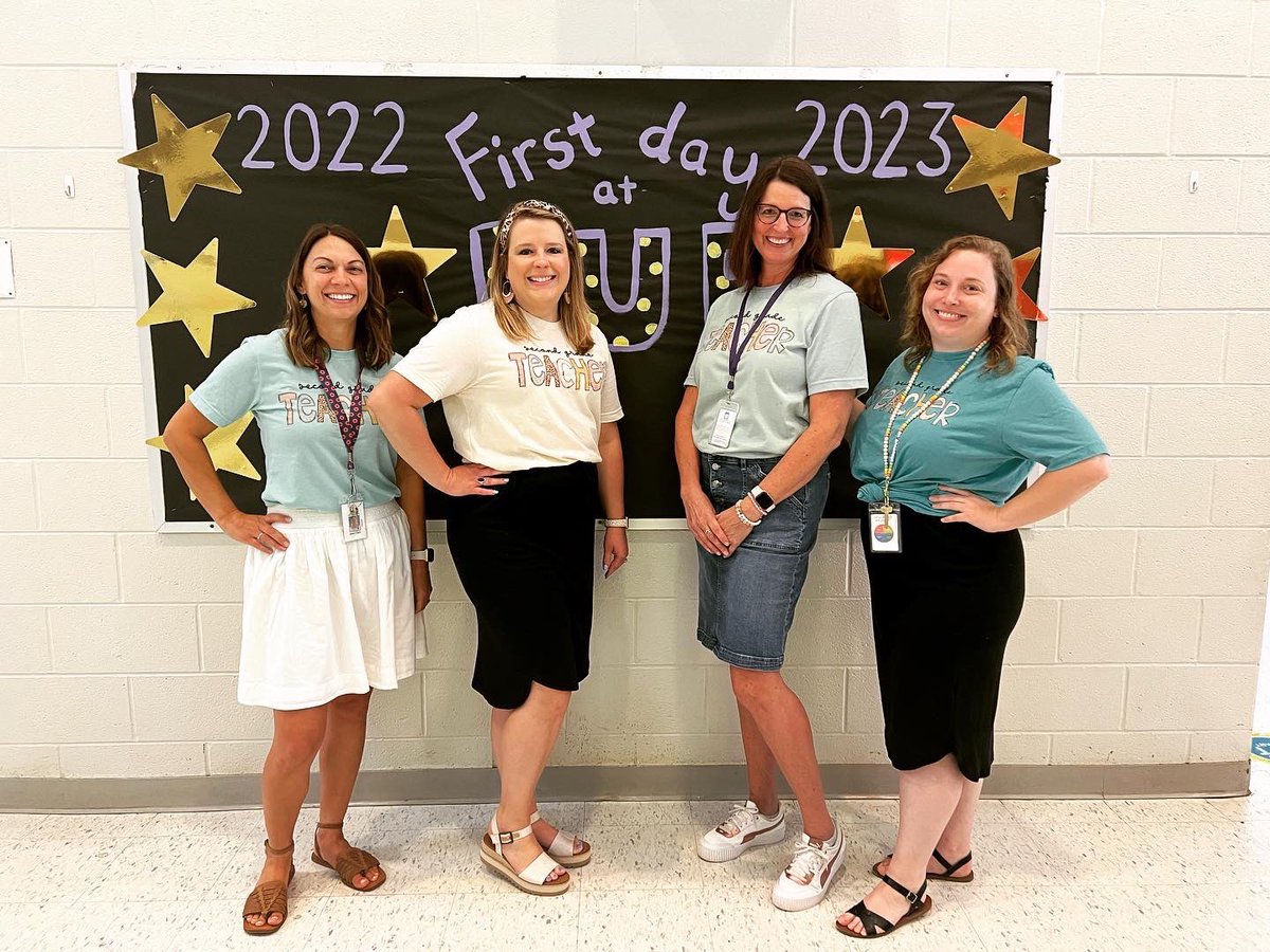 Tracks 1, 2, and 3 second grade teachers had a great first day! 🤩