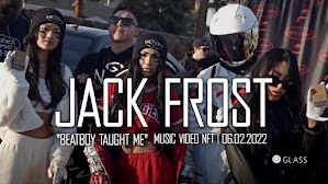 Nature4me40's tweet photo. @NftFrost Alien holder ! Jack Is What I talking about ! #nftmusic #Decentraland #jackfrost #AlienDJ https://t.co/SnTrlV4njr
