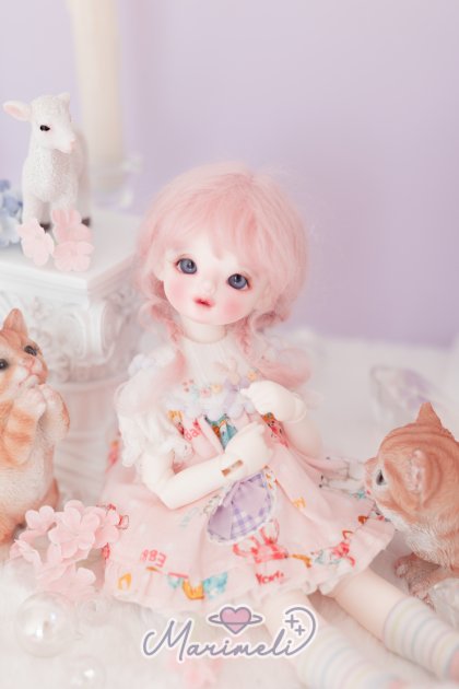 ProjDoll_Dealer's tweet photo. ⭐️20회 서울 #프로젝트돌 ⭐️
(AT_Center) 22년 7월 9일 / 12시-17시

[#BJD] #마리멜리(#Marimeli)

사랑스러운 구체관절인형을 만드는 마리멜리입니다 :) 🤍

🍀https://t.co/RqNy7bKrwI
🐦@mariamellow_bjd

20회 참가자 🎀
https://t.co/zxoMCh6XLT

21회 부스등록🥰
https://t.co/Jk8XUAO8sa https://t.co/i5Iswph4RB