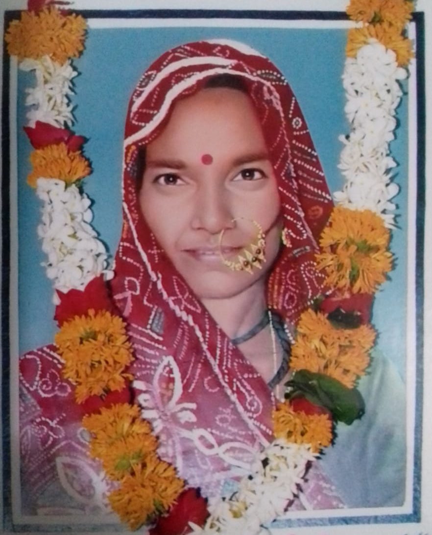 ये कामयाबियाँ, ये इज़्ज़त, ये नाम तुम से है 
ऐ मेरी माँ मिरा सारा मक़ाम तुम से है…

11वीं पुण्य तिथि पर नमन 💐💐