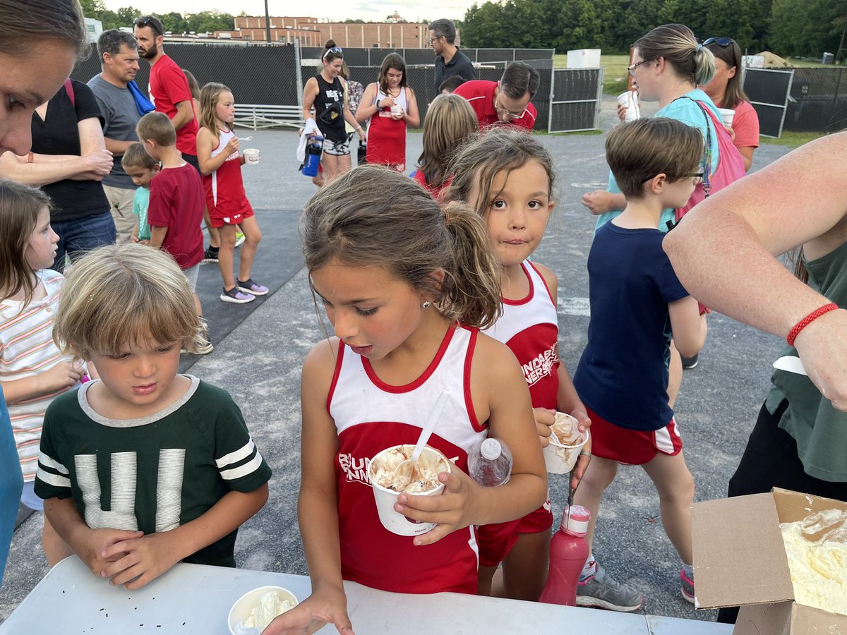 Roundabout Runners Club tweet media