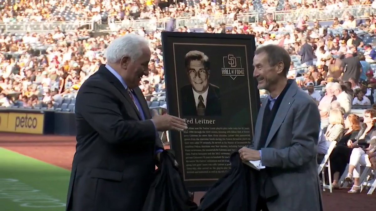 Ted Leitner, Larry Lucchino inducted into Padres Hall of Fame