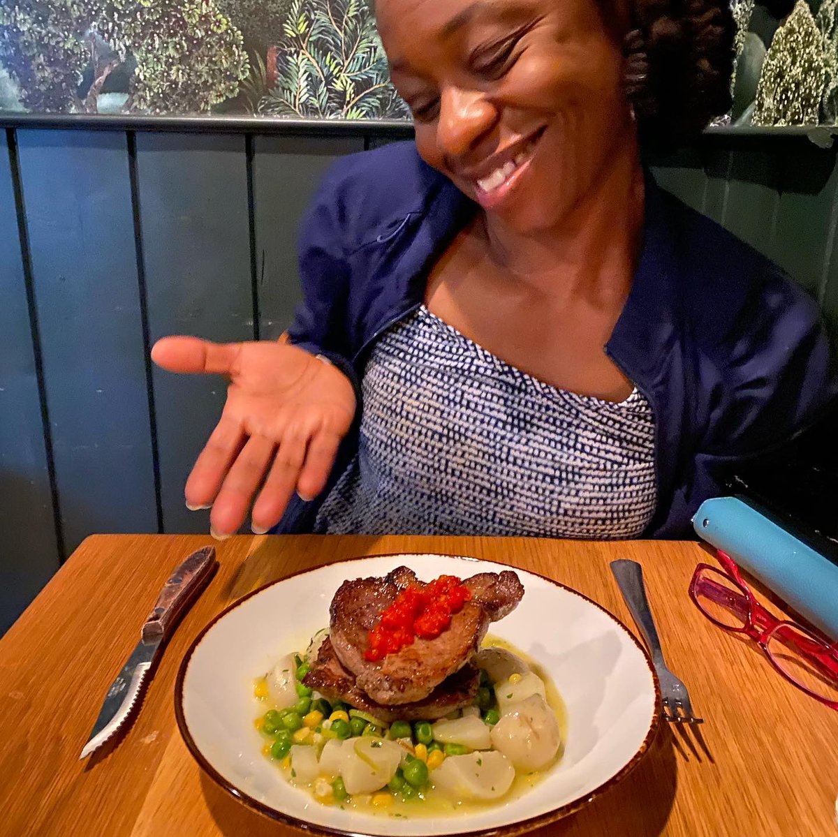 Had a great bday yesterday and thanks to my band Soul Scrimmage for funky jam and my sister for the dinner and friends for the gifts! Check out the show on YouTube here youtu.be/1DEdpjdW9WU 
#bday #blessed #memphis