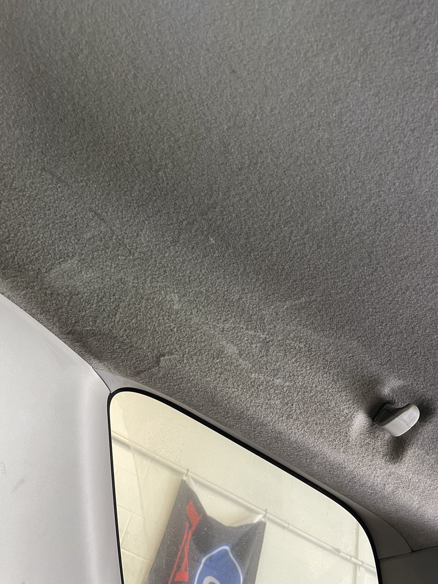 TUX_Detailing's tweet photo. The dirt and smog on the headliner 

Before
Vs
After

To all my smokers out there tobacco and weed…. Just roll your windows down from time to time 😂 https://t.co/aKrkJBCJyA