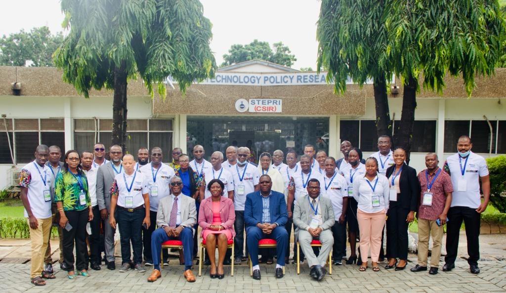news_ghana's tweet photo. Ghanaian scientists build their capacities on climate resilience https://t.co/DQmBPukiml #News #builds #Capacity #ClimateResilience #CSIRSTEPRI https://t.co/Dge9LanNeS