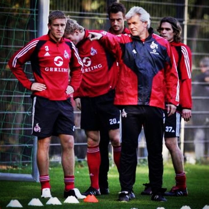 generation_dsf's tweet photo. "Es ist nie leicht, wenn ein neuer #Trainer mit neuen Ideen kommt, alles direkt umzusetzen." 🔴⚪😵
#effzeh #fcköln #fckölle #köln #kölle #cologne #colonia #rutunwiess #bundesliga #fußball #uth #rapolder #unsuwe #rahn #sinkiewicz #schlicke #weiser #konzeptfußball #durchblick https://t.co/D3fEFfzPIH