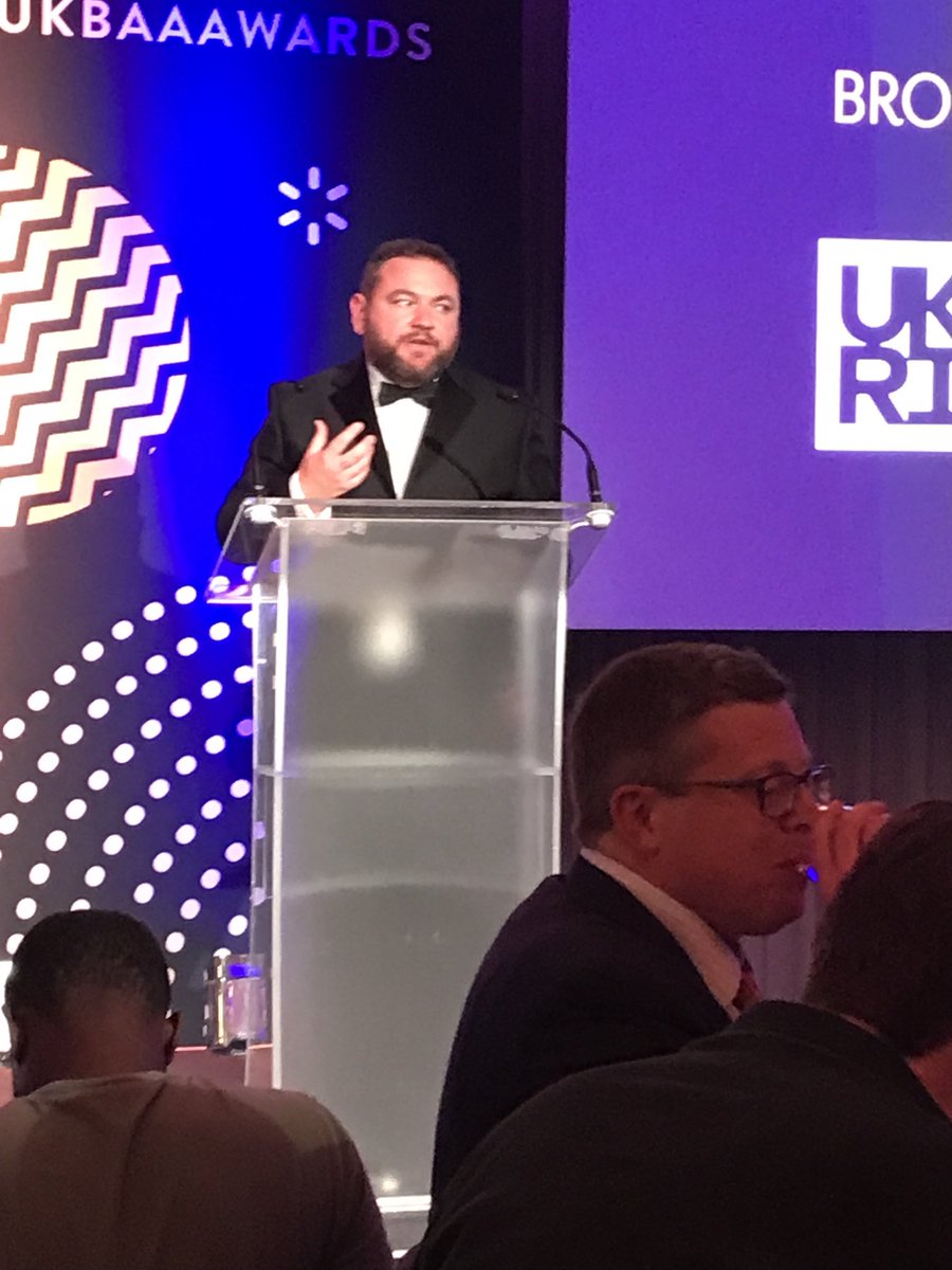 BruceColley1's tweet photo. Scott O’Brien from #Innovateuk presenting Hard Tech of the Year award at #ukbaaawards to pear bio https://t.co/M5bwOFOatp