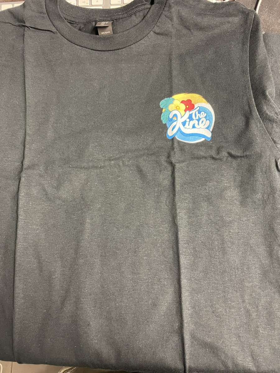RealNoFollowers's tweet photo. @thekinetv while you are at Lan I got my first shirt in. Hopefully I beat @PGSkillzie at something finally lol #ImBasic https://t.co/T4RdAce3jV