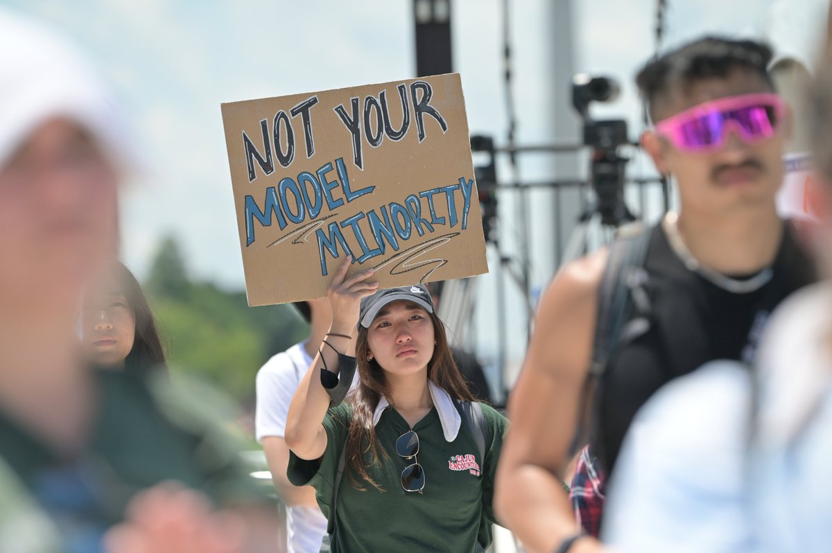 AAAJ_AAJC's tweet photo. We take moments and turn them into movements.
On June 25, thousands of you joined us virtually and in person for the historic #UnityMarch2022 on the National Mall, braving the heat to make a stand for one powerful truth: None of us are safe until all of us are safe. (1/5) https://t.co/gXZTjK7abr