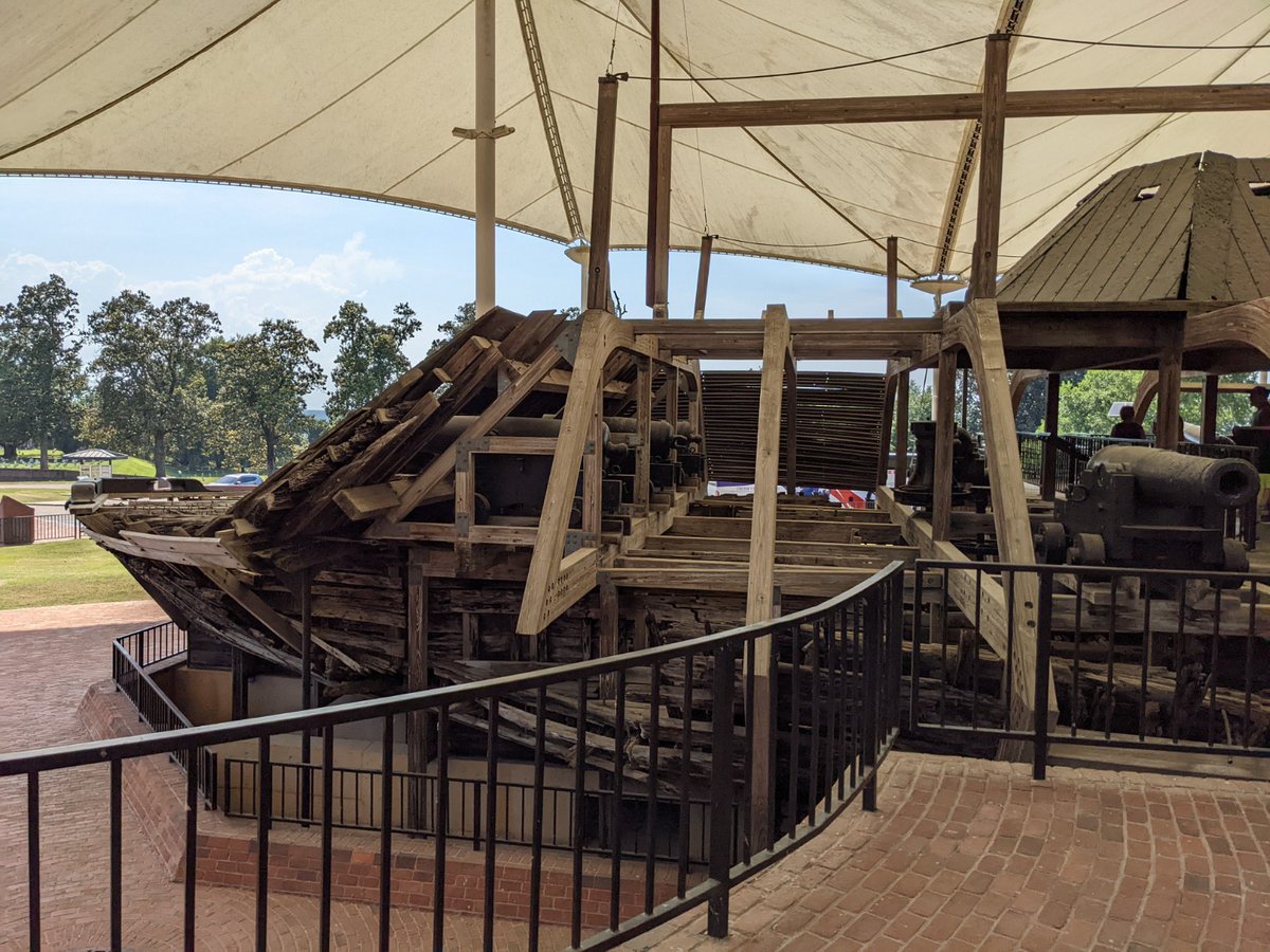 MartinKoenigsb2's tweet photo. #IronClads #Batteries #AmericanSplendor #AmericanCruiseLines #HurtlingHotel #WargameResearch #RallyRoundTheFlag #OnToRichmond #StarsAndBars #ACWWargames https://t.co/3hOPBHZIqd
