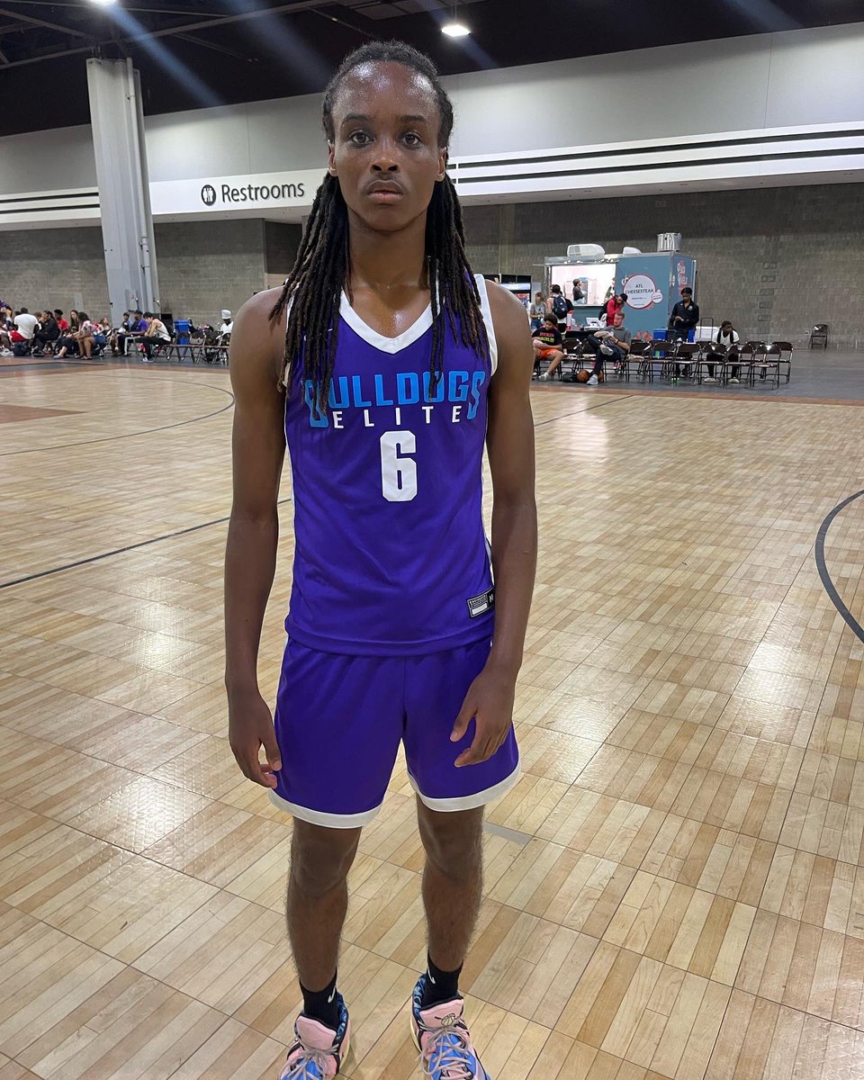 Anthony Beckham (@anthony37413708) on Twitter photo <a href="/YarellGreer/">Yaya greer</a> (Higley High School- Arizona) and <a href="/scottybscout/">Scott Burgess</a> (Rich Township High School - Illinois) put on a show today, both players scoring 25 points, leading the Bulldogs to their first victory in the NY2LA Sports live period in Atlanta. #17u
<a href="/ny2lasports/">NY2LA SPORTS</a>
<a href="/BulldogsChi/">Chi-town Bulldogs</a> <a href="/YarellGreer/">Yaya greer</a> (Higley High School- Arizona) and <a href="/scottybscout/">Scott Burgess</a> (Rich Township High School - Illinois) put on a show today, both players scoring 25 points, leading the Bulldogs to their first victory in the NY2LA Sports live period in Atlanta. #17u
<a href="/ny2lasports/">NY2LA SPORTS</a>
<a href="/BulldogsChi/">Chi-town Bulldogs</a>