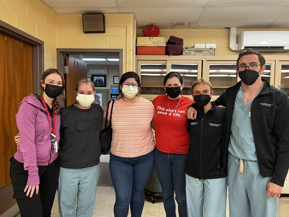 <a href="/purplesurg/">NW Gen Surg Residents</a> reunion at #ATLS! 
I spy @frannypackmd!! 
<a href="/ChicagoCOT/">ChicagoTrauma</a> <a href="/NMSurgery/">Northwestern Surgery</a>
