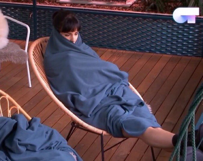 RxbinBuck's tweet image. Robin esperando: