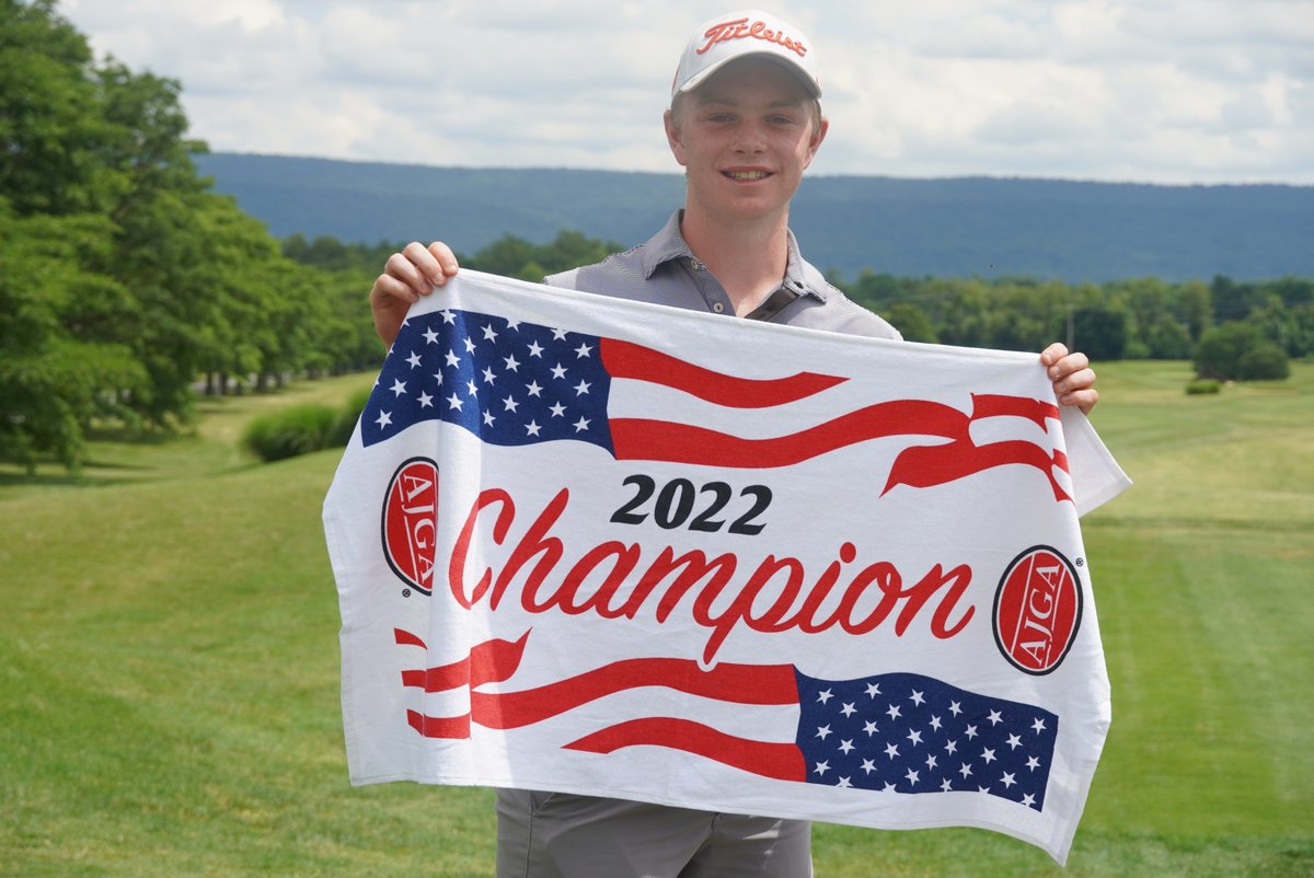 AJGAGolf's tweet image. Hiller holds on 👊

John Hiller (-10) stayed on top through each round at the #PennStateJr to become the Boys Division champion!