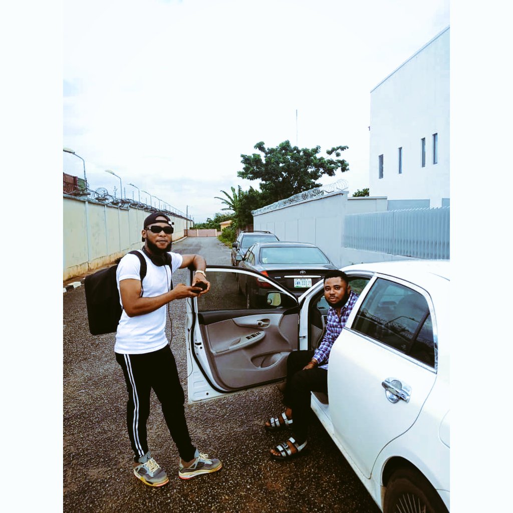 official_degree's tweet photo. "Mental strength allows you to accomplish anything you set your mind to. As long as you have confidence. People will have confidence in you."

—Gurbaksh Chahal

#DreamBigHustleHarder 
#CryForChange https://t.co/BURVupjzA7