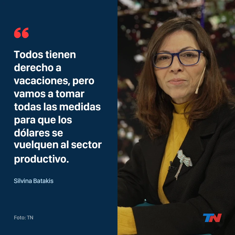 Urieldesimoni's tweet photo. ¿No puede estar cinco minutos sin hacer el ridículo? https://t.co/uOLTNIB1jd