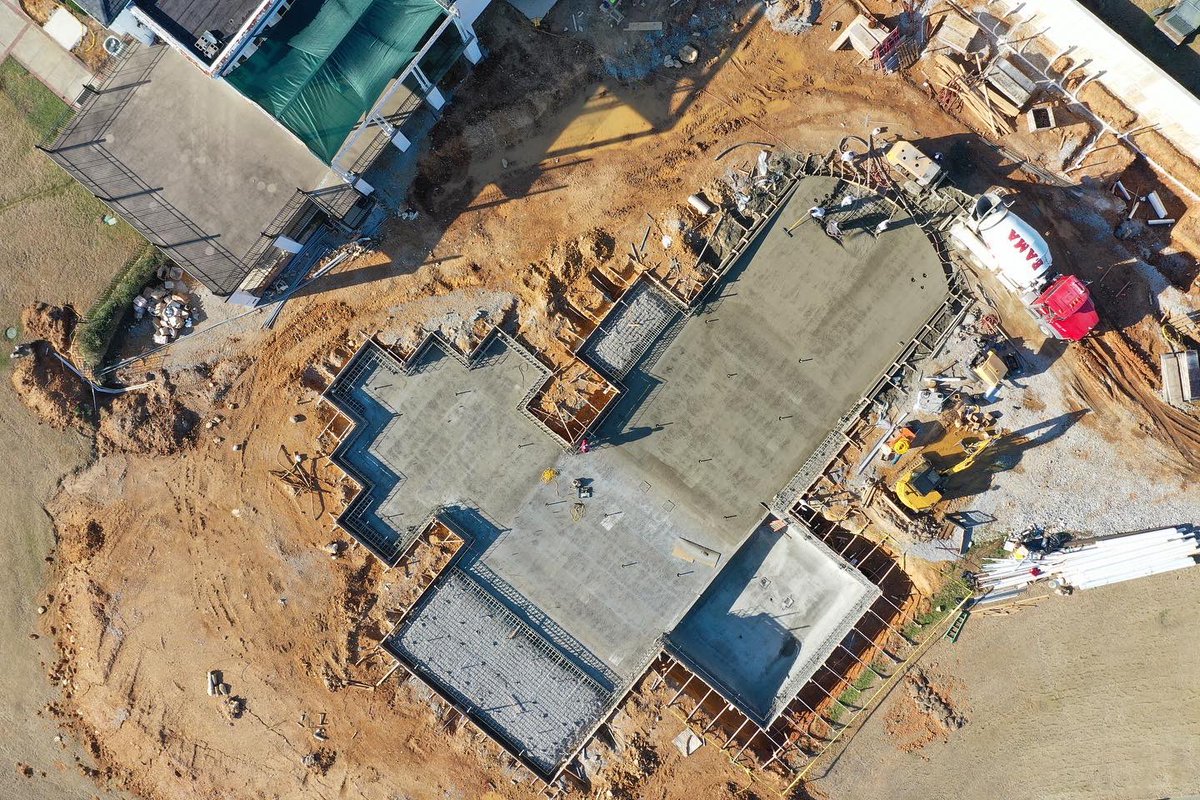 What a pool! One of our newest PM’s - Hayden Shelley, was on the Turtle Point CC job and she did a wonderful job!
We are so happy to see this project finished and ready for the rest of swim season!

#coxpoolsteam #turtlepointycc #itstimetoloveyourbackyard #letsgoswimming #coxpool