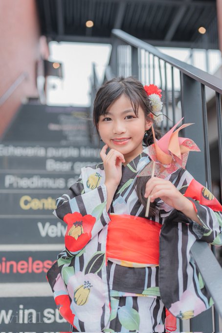 Twitterのコスプレ画像22