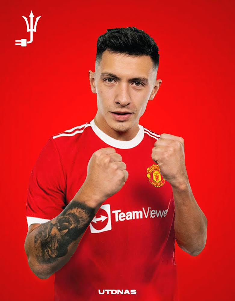 UtdPlug's tweet photo. 🚨🇦🇷 𝐁𝐑𝐄𝐀𝐊𝐈𝐍𝐆‼️

Ajax receives increased NEW bid from #MUFC for Lisandro Martinez : €50M, including bonuses @MikeVerweij ✅ https://t.co/XfExnvw7BB