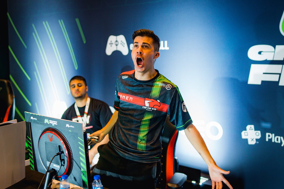 Dia bem longo. Eis 4 das 471 fotos de hoje! Parabéns a todos pelo bom espectáculo que deram!