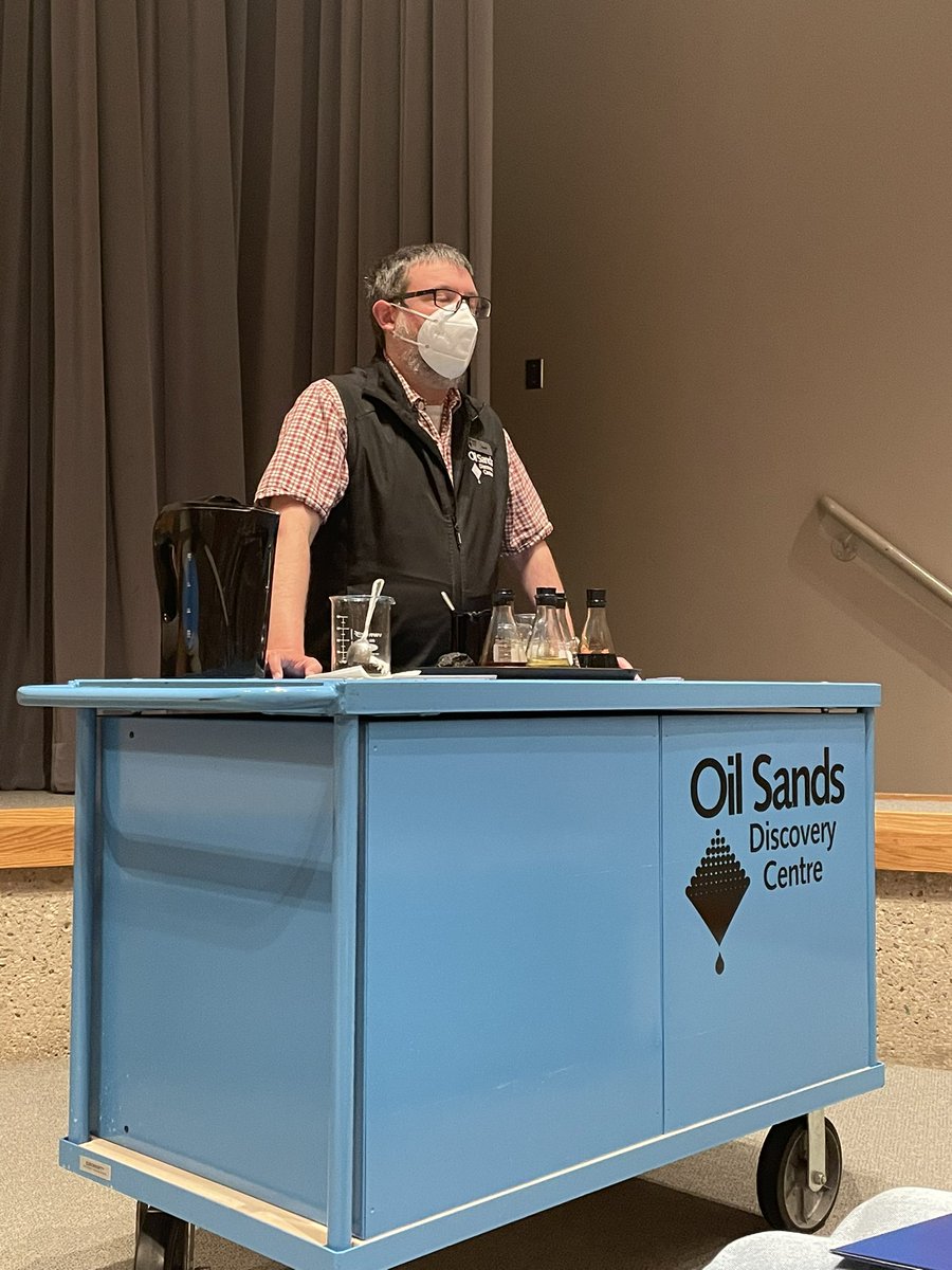 KatrinaAnn2016's tweet photo. Learning about hot water extraction from our oil sands at the Oil Sands Discovery Centre! Very knowledgeable and easy to understand @insideeducation #insidepd https://t.co/1Eux7otCoG
