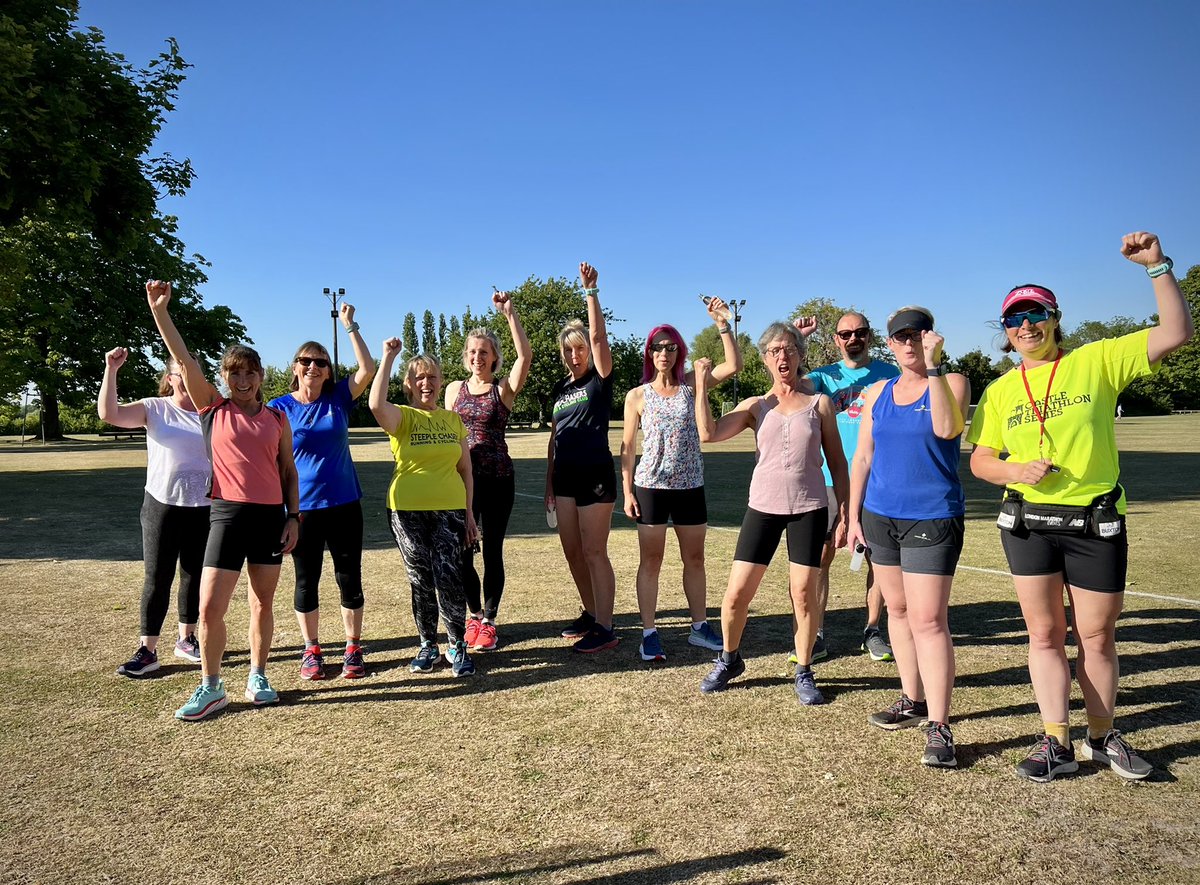 SteepleClub's tweet photo. Tonight’s club run! The challenge is on to reach 50 miles for @MaggiesCentres this July 🧡 #running #happyplace https://t.co/jlFOthEPzP