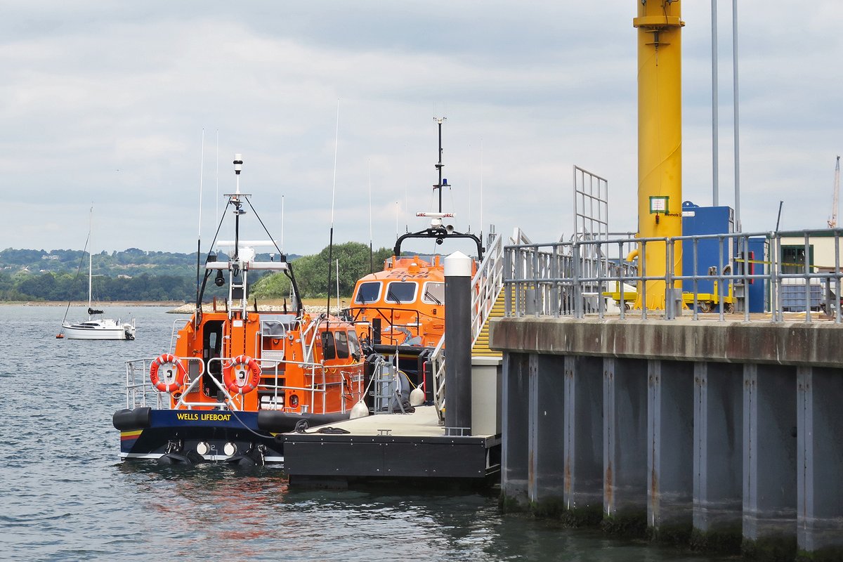 scullridge's tweet photo. Wells' newly built Shannon class lifeboat RNLB 13-46 'Duke of Edinburgh' is lifted into the water for the first time at the RNLI All Weather Lifeboat Centre in Poole 5/7/22 https://t.co/aFv1MTpdsJ