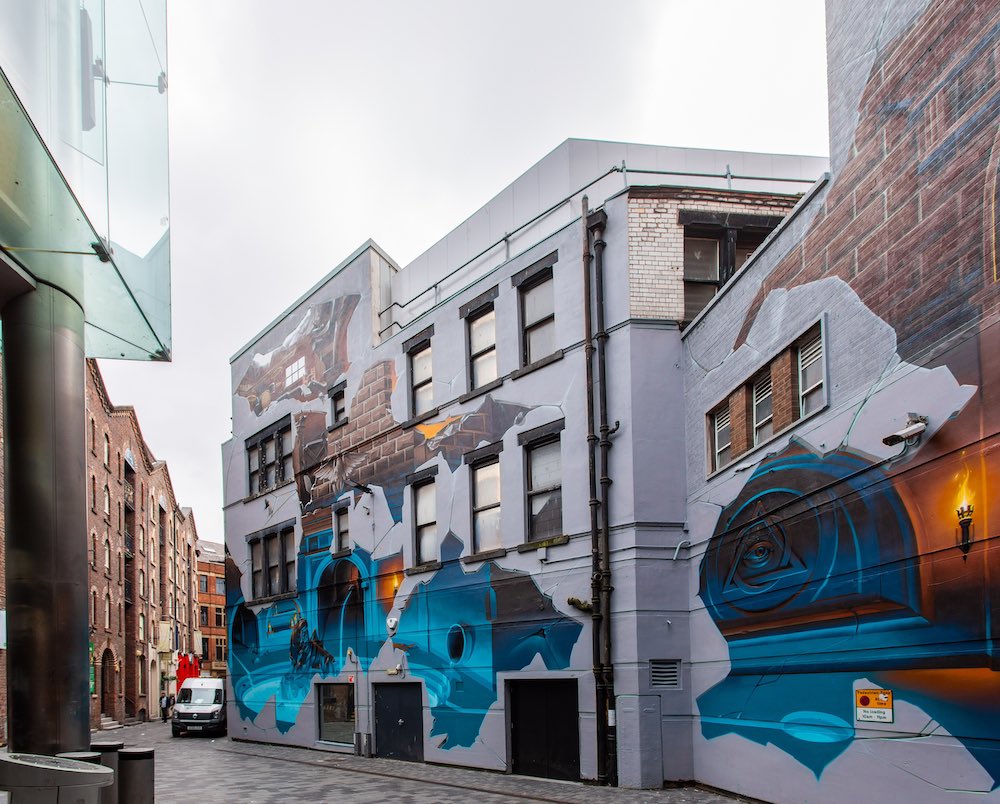 TheFarm_Peter's tweet photo. The mural has now been finished & itโs stunning #CavernQuarter #HarringtonSt #RainfordPlace #CarlJung #PoolofLife https://t.co/wu7ILyITPP