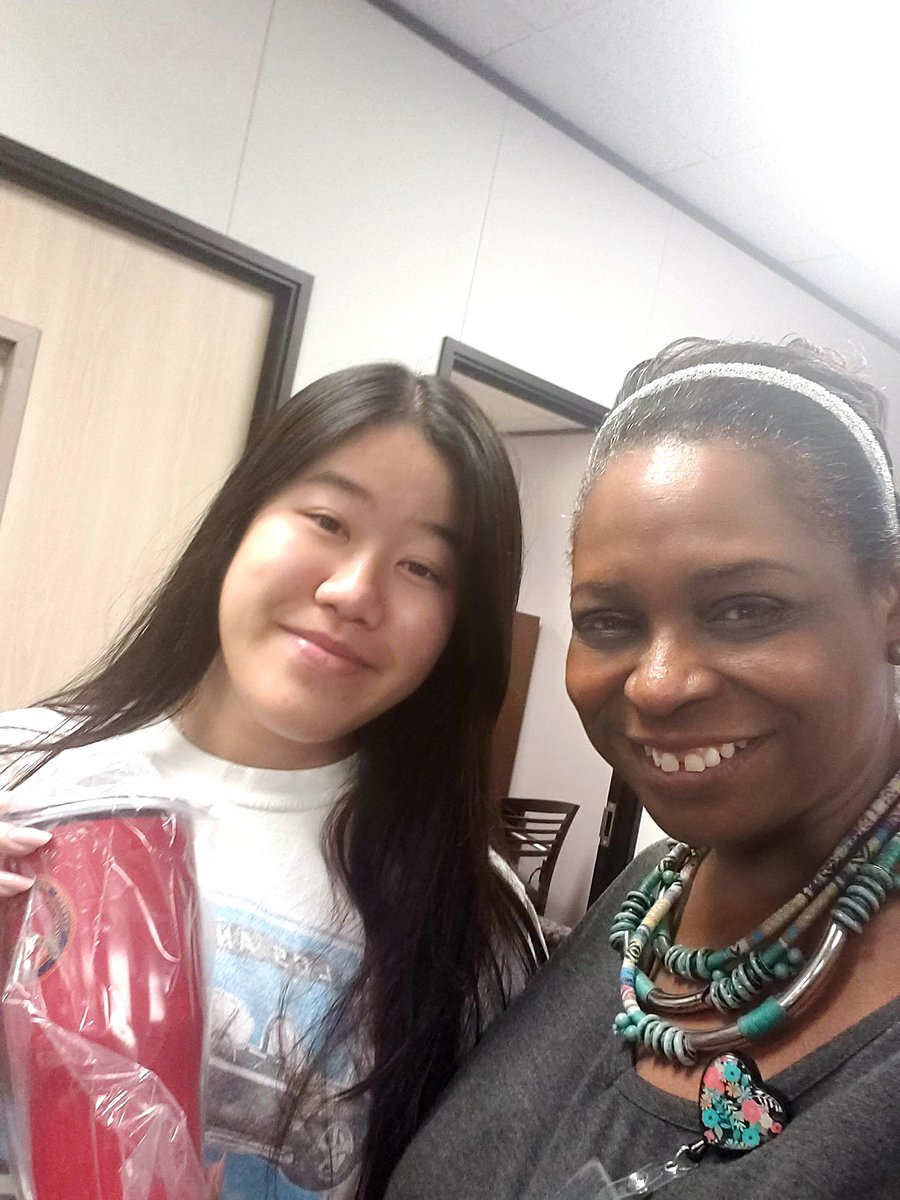 CSHS_Classof22's tweet image. Alumni if you purchased a Class of 2022 Senior Package or a Tumbler and/or Keychain they are in. Please bring an ID to pickup your items on Monday, July 11th from 1 to 3:15 @CySpringsHS. 
#PantherNation
#4Ever
#AllDayEveryDay 
@2015CSPrincipal @SpringsStuco