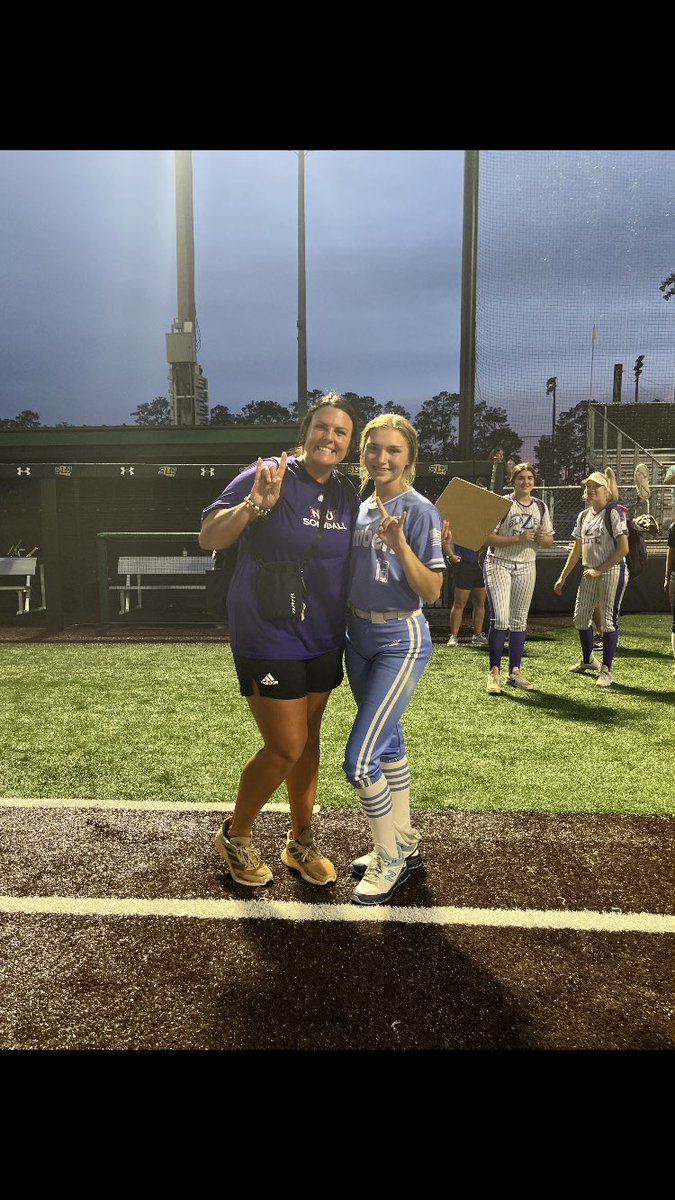 KaylieShirley's tweet photo. @d1vision_sb put on a great camp. I got some great feedback from some great coaches. Thanks for all the input. @s_lex23 @DonaldgPickett @JackNLucysDad @TKrobetzky @LionUpSoftball @BombersSavant @molly_fichtner https://t.co/lyNYMwukKt