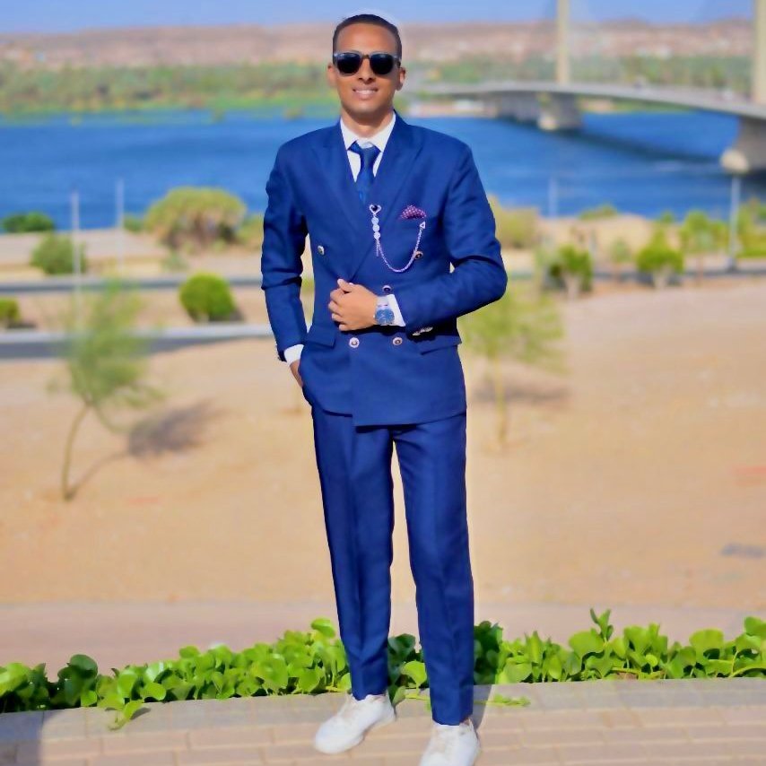 O2Nob071jIMjxj5's tweet photo. #صورة_ملف_شخصي_جديدة https://t.co/ZXJRH8Lf57