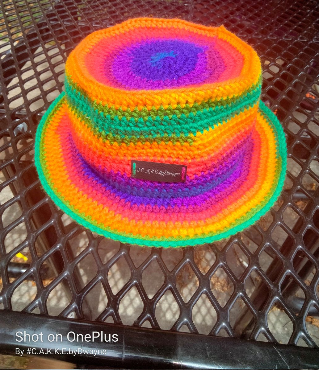 Finished my 🧶 Crochet 🌈 Bucket Hat today.  Went outside to take pics and the maintenance man in my building 🏢 ordered one on the spot.💪🏽💯🤳🏽😍🧶
#diy
#crochet
#itshappening
#handmadewithlove
#CAKKEbyDwayne 
#ThorLoveAndThunder #ExpressionFiberArts