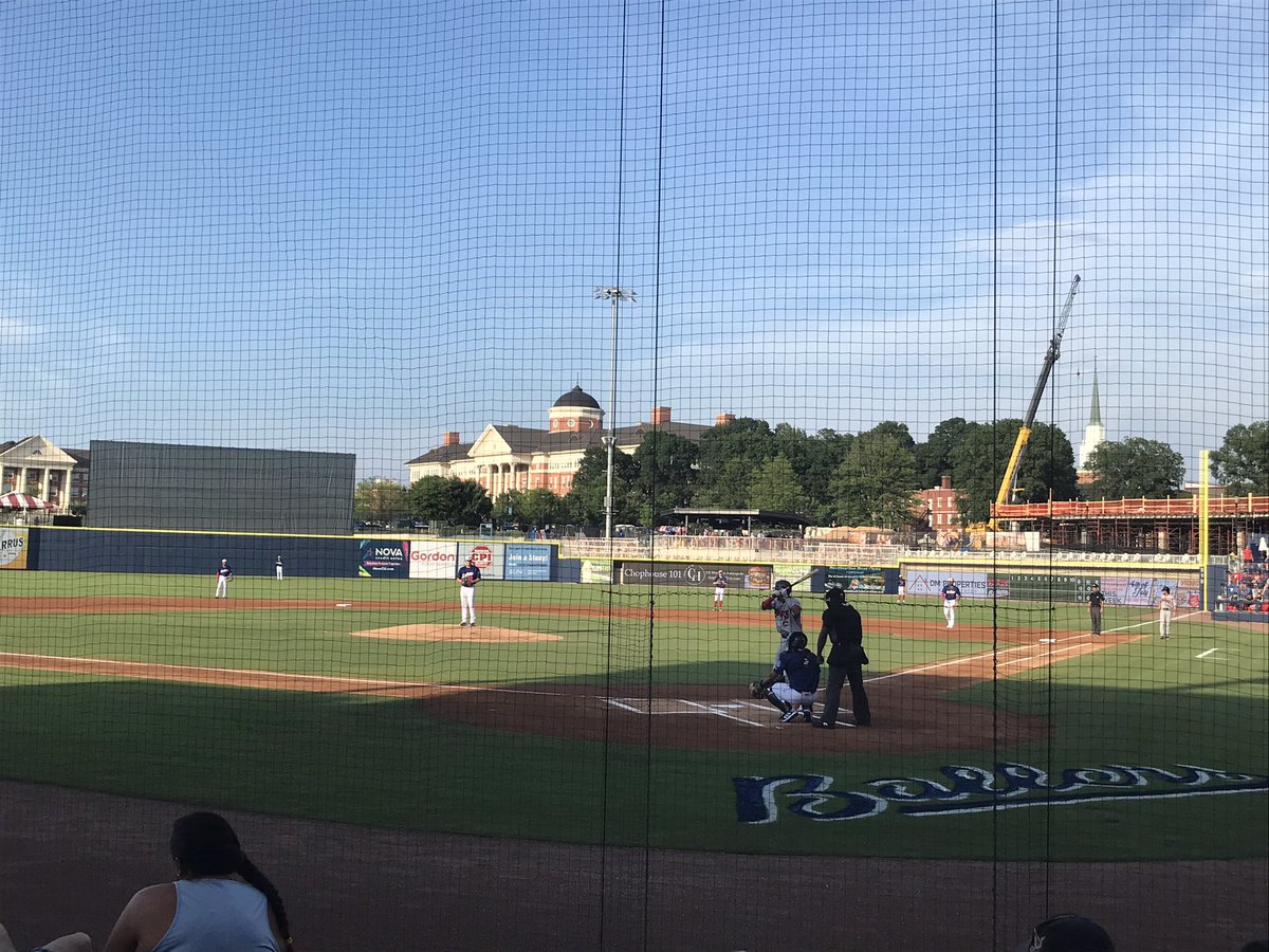 Night 2 of my North Carolina Baseball Trip! Let’s go <a href="/Kcannonballers/">Kannapolis Cannon Ballers</a>! <a href="/jimmyrwb62/">Jimmy Stark</a>