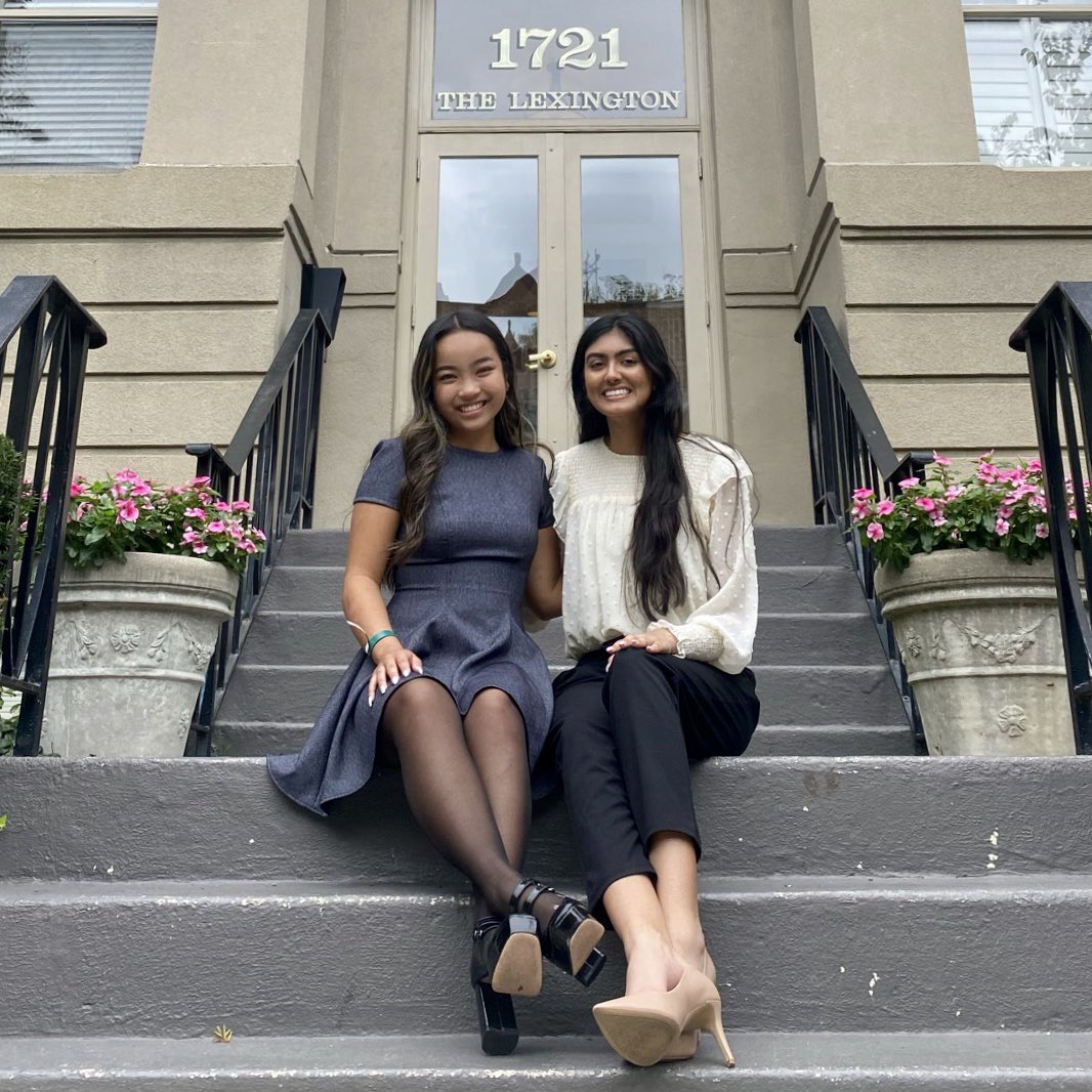 lilianthai's tweet photo. #keyclub22 https://t.co/13vecY0pLL
