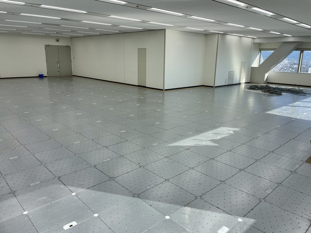 CD666661's tweet photo. 今日はいつもお世話になっているメーカーさんのお仕事。 https://t.co/6ckHoYDViX
