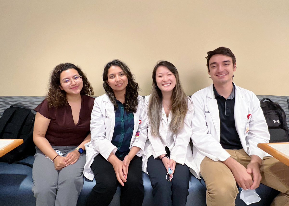 Eileen_Rx's tweet photo. Coolest IPPE rotation with the coolest rotation buddies ever!! Learned and saw so much over the last three weeks at @UMMC, can’t believe how quickly it flew by 🥺 https://t.co/mi2Zqamr6q