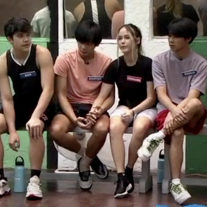 dustphanfrvr's tweet photo. Ice to Sab: "Dare? Madali lang yan. Mag-holding hands kayo ni Josh."

DUSTPHAN FOR SabJoshTEENCLASH
@stepphaniejordn @dustinemayores9 https://t.co/IyvCGcr81I