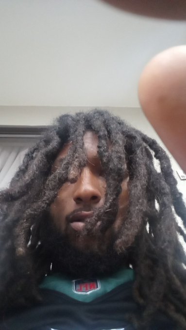 Just coolin https://t.co/ZBdsodirR3