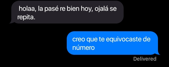 91walls_'s tweet photo. au larry // enemies to lovers // anónimos

Donde L no soporta a H, donde h va a una fiesta y liga con una chica y esta le da el número de L.

donde empiezan a mensajearse sin saber quién es el otro. https://t.co/vCevMz5Cuk