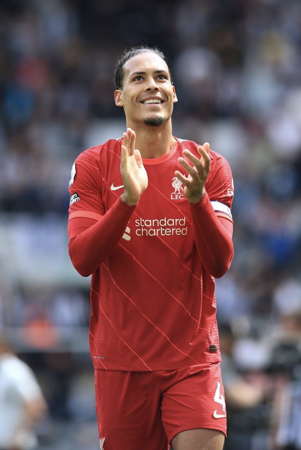 Today is the 31st Birthday of Virgil Van Dijk  Happy Birthday Legend 