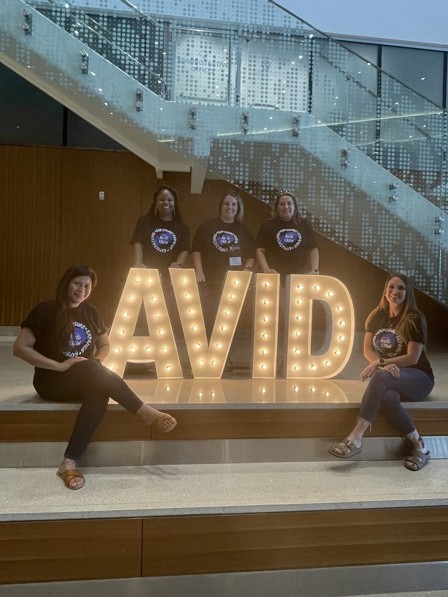 Cardenas_Math's tweet photo. Day 2 β
! Excited to bring our passion and NEW Avid knowledge to KMS!! #AVID4Possibility #HumbleISD_Avid #KMSCougarPride https://t.co/vNVAfvwntd